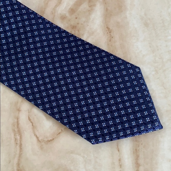 Banana Republic 100% silk tie NWT blue print Father’s Day gift idea! - Picture 1 of 5